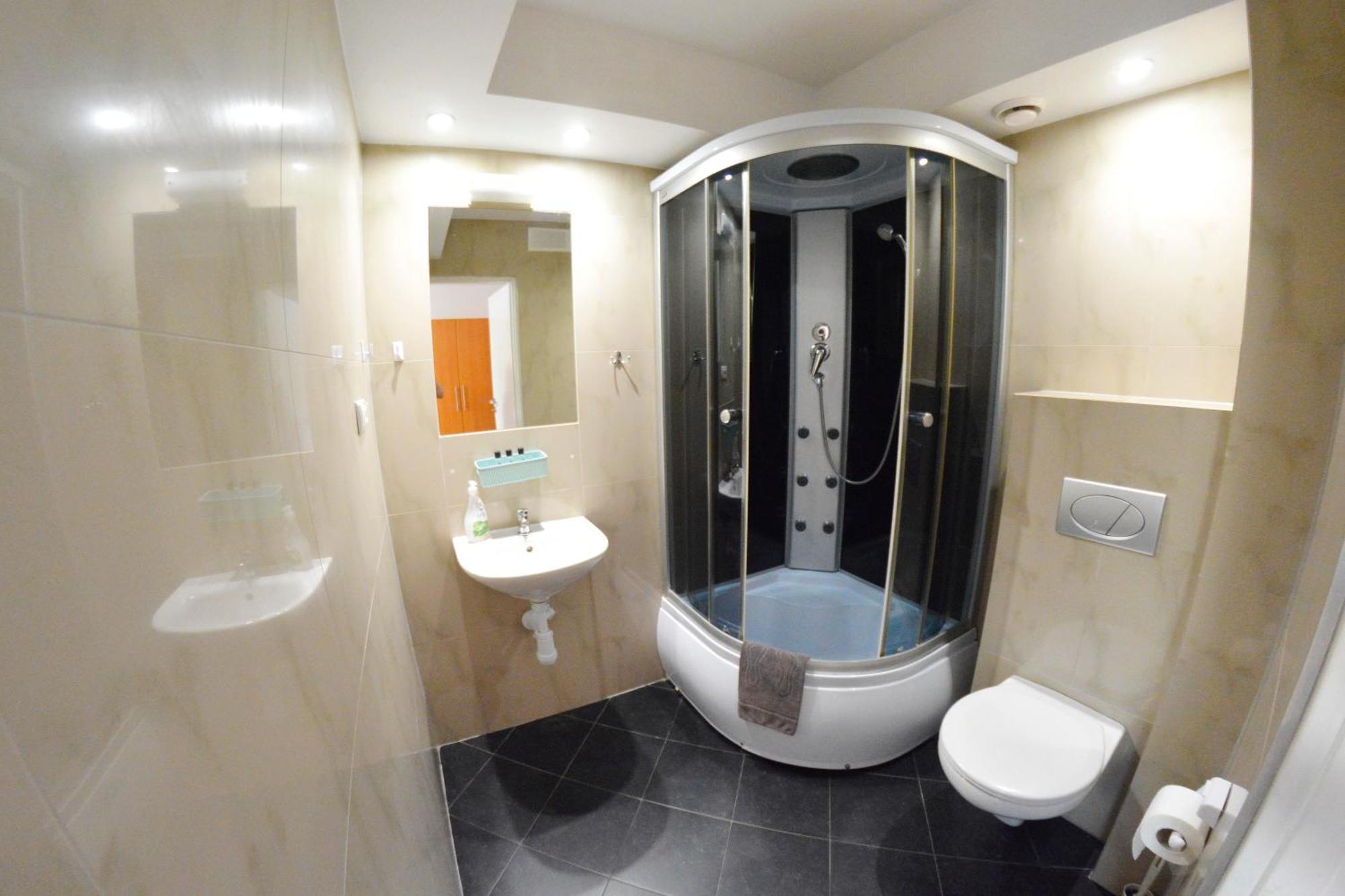 Twoj Hostel Бытом Экстерьер фото